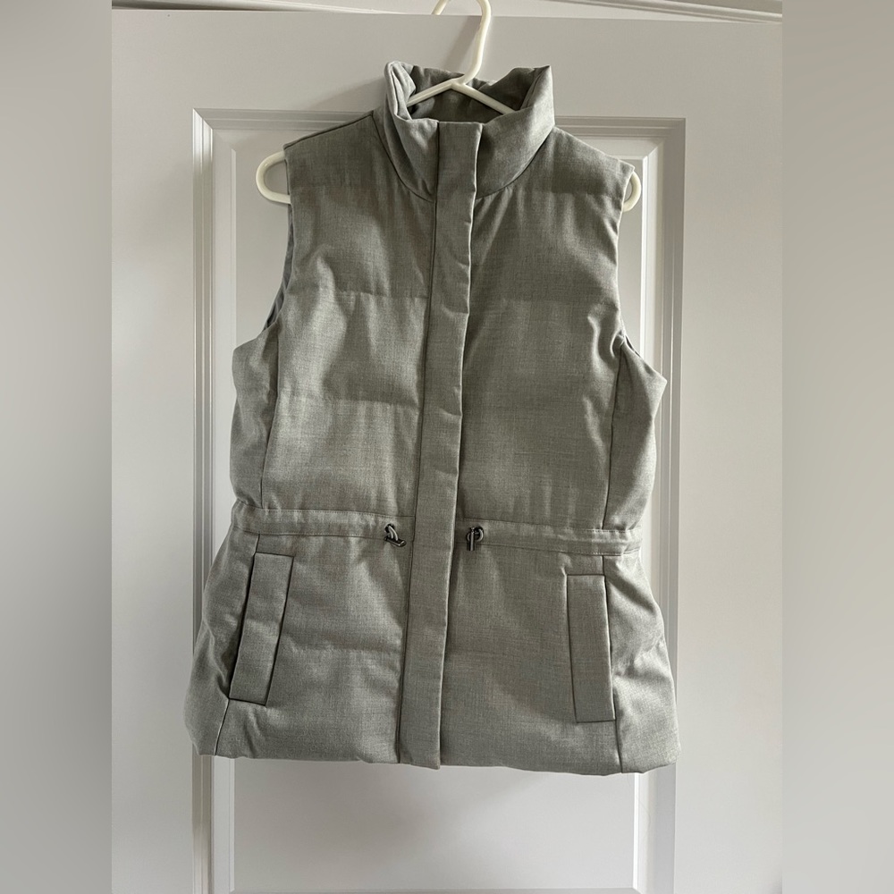 Banana Republic Down Puffer Vest - Women's Medium